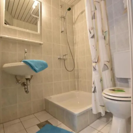 Mit Gemeinschaftlichem Pool Und Grill By Interhome Apartment