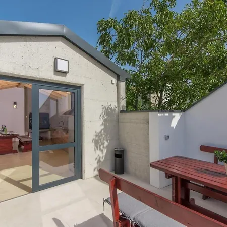 Mit Gemeinschaftlichem Pool Und Grill By Interhome *