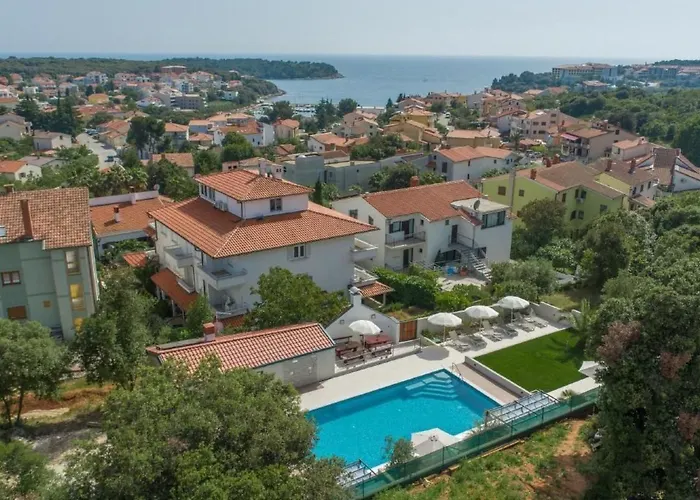 Mit Gemeinschaftlichem Pool Und Grill By Interhome Apartman *